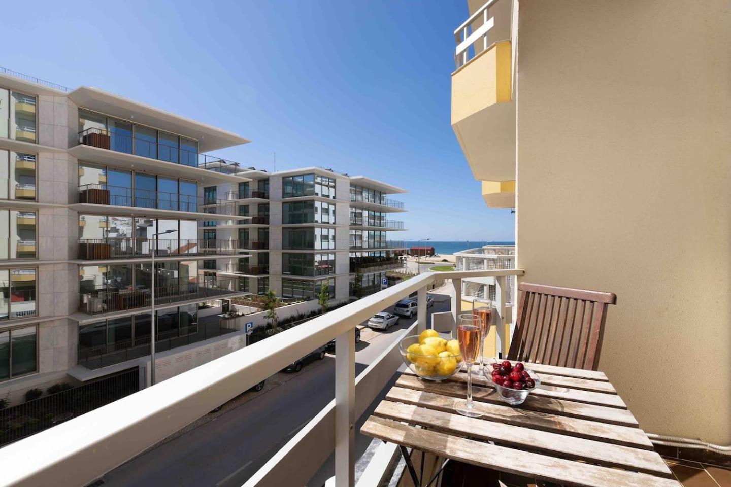 Spacious Beach 2 Bedroom Apt Sleep6 By Promenade Armação de Pêra Kültér fotó